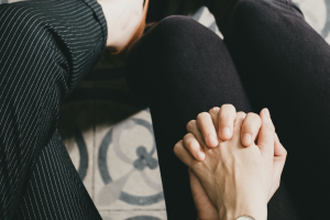 susie-ho-RNFzKP3McA8-unsplash